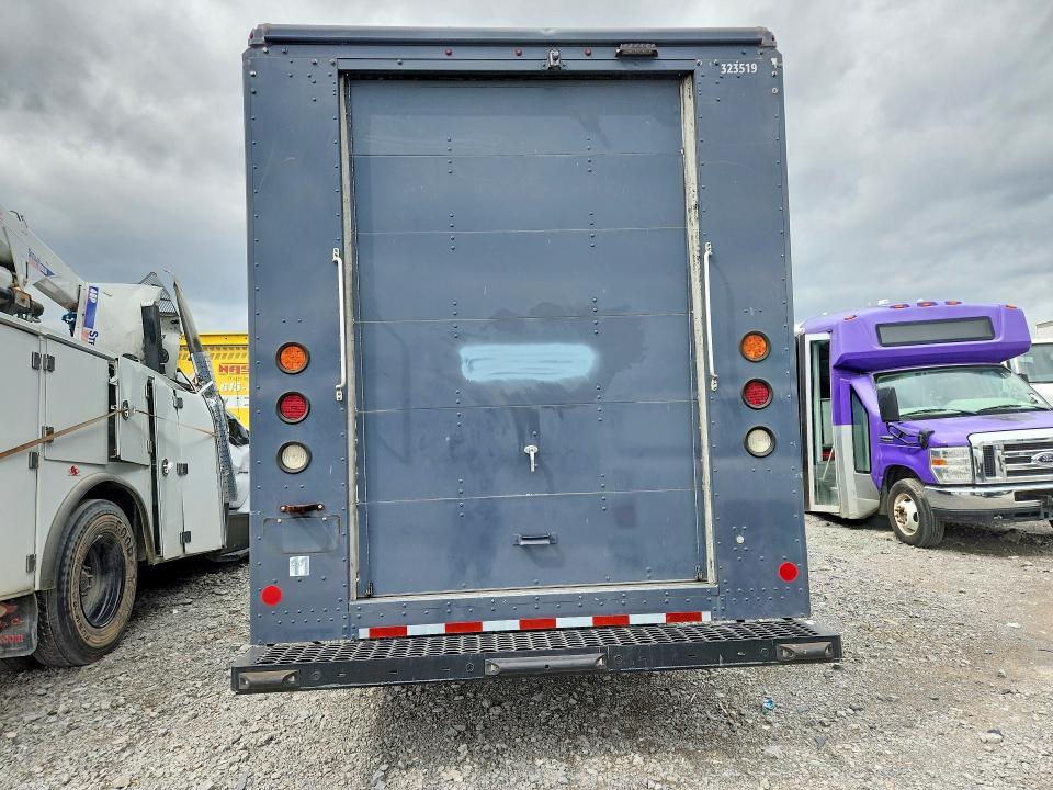 2020 Ford F59 Delivery Truck
