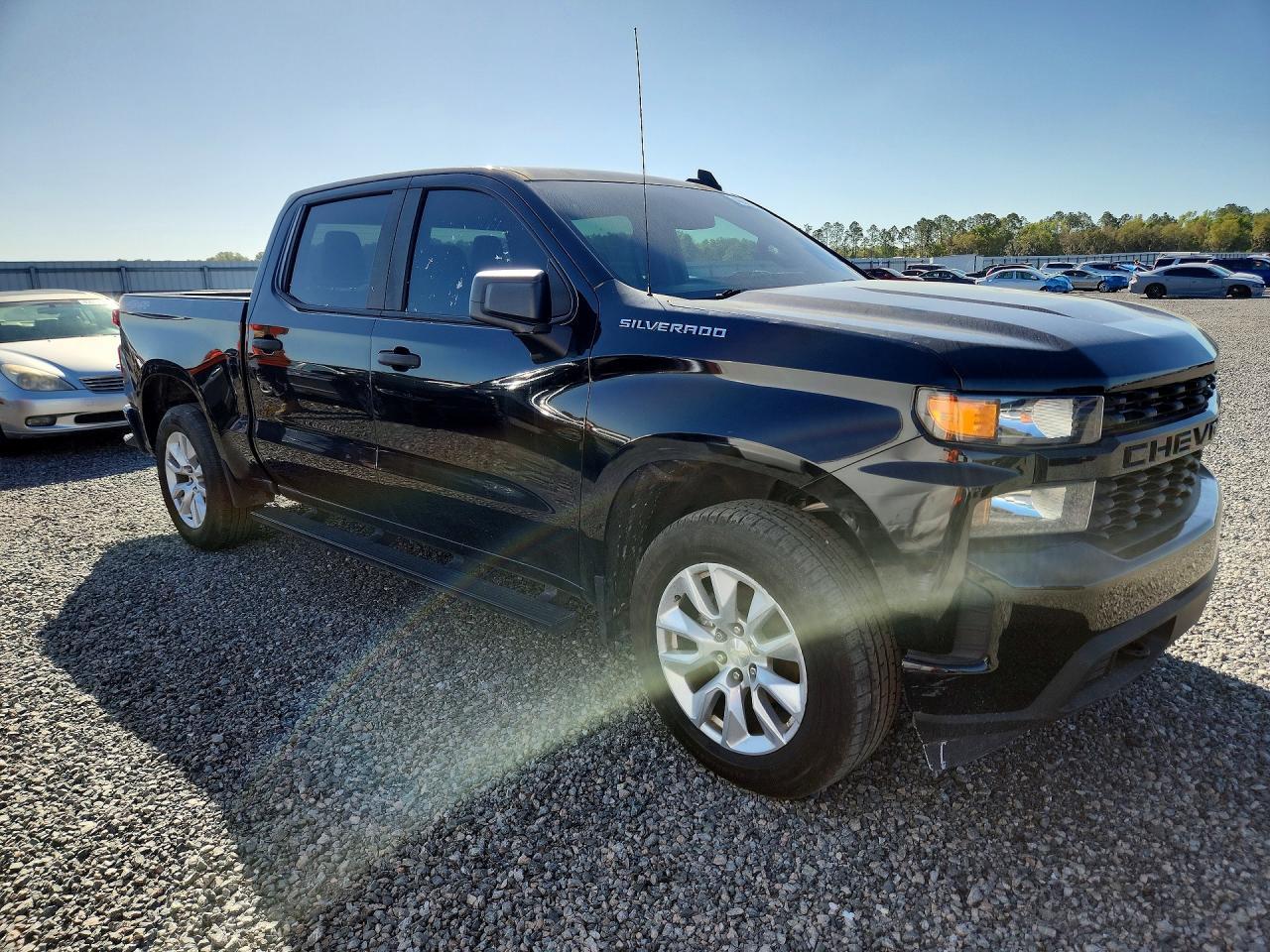 2019 Chevrolet Silverado K1500 Custom