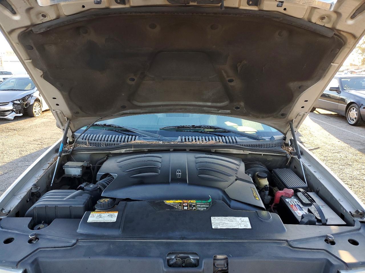 2004 Lincoln Aviator