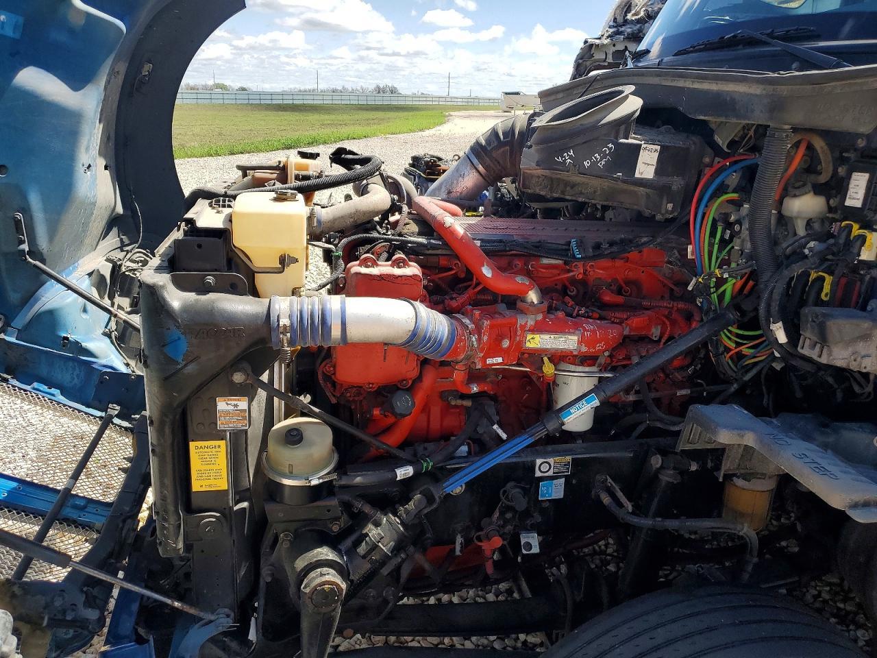 2015 Kenworth Construction T680