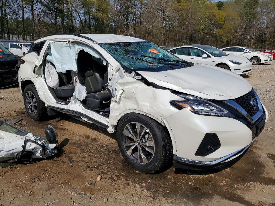 2022 Nissan Murano sv