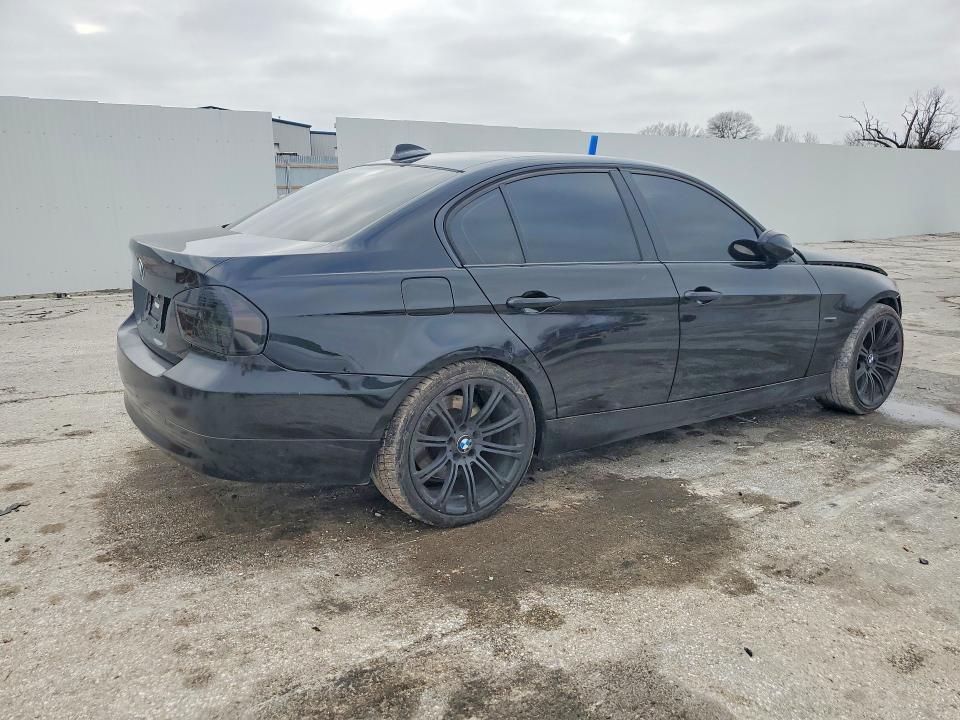 2006 BMW 330 i