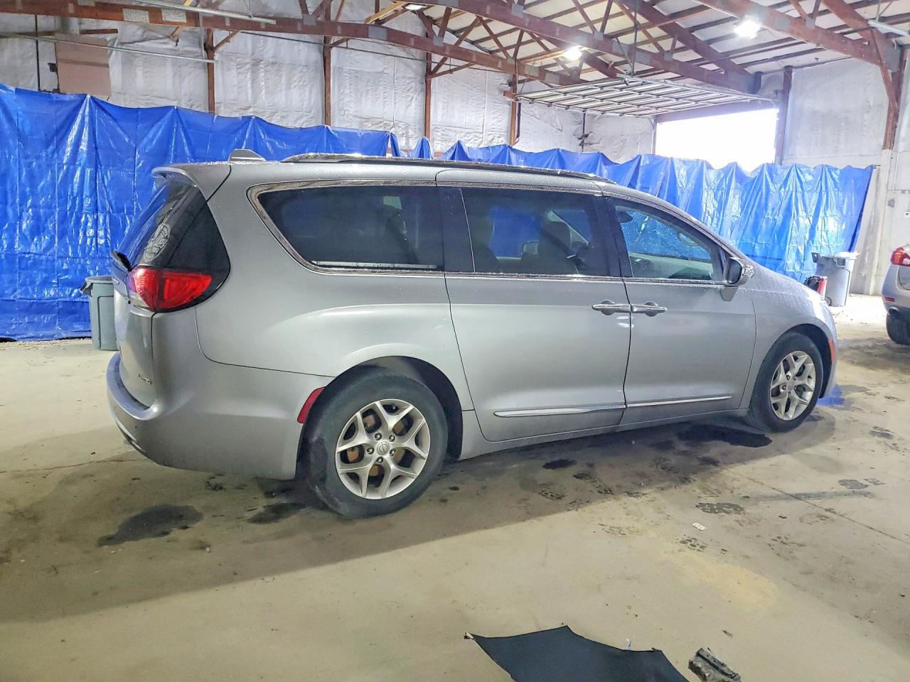 2020 Chrysler Pacifica Limited
