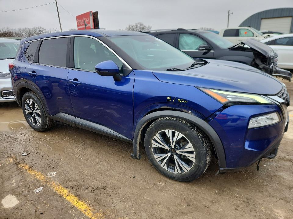 2022 Nissan Rogue sv