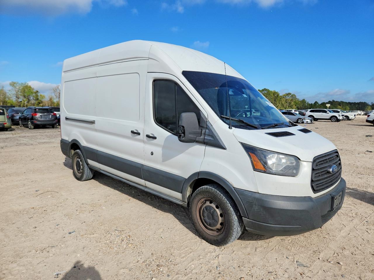 2018 Ford Transit T-250
