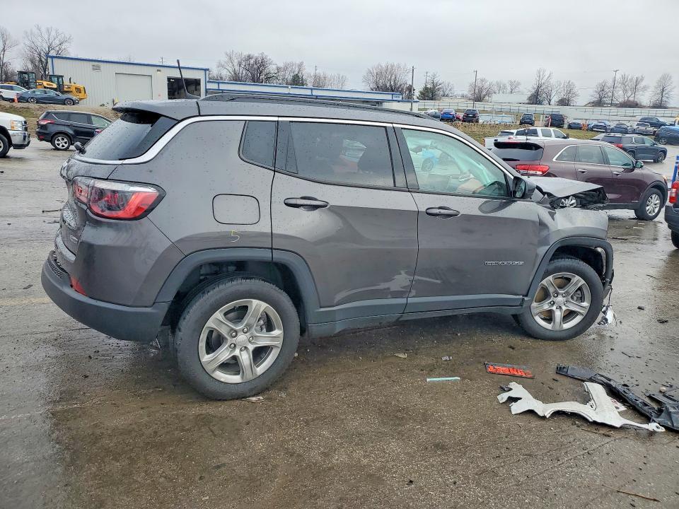 2023 Jeep Compass Latitude