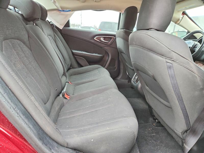 2016 Chrysler 200 Limited