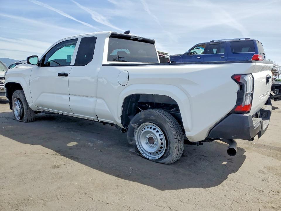 2025 Toyota Tacoma sr