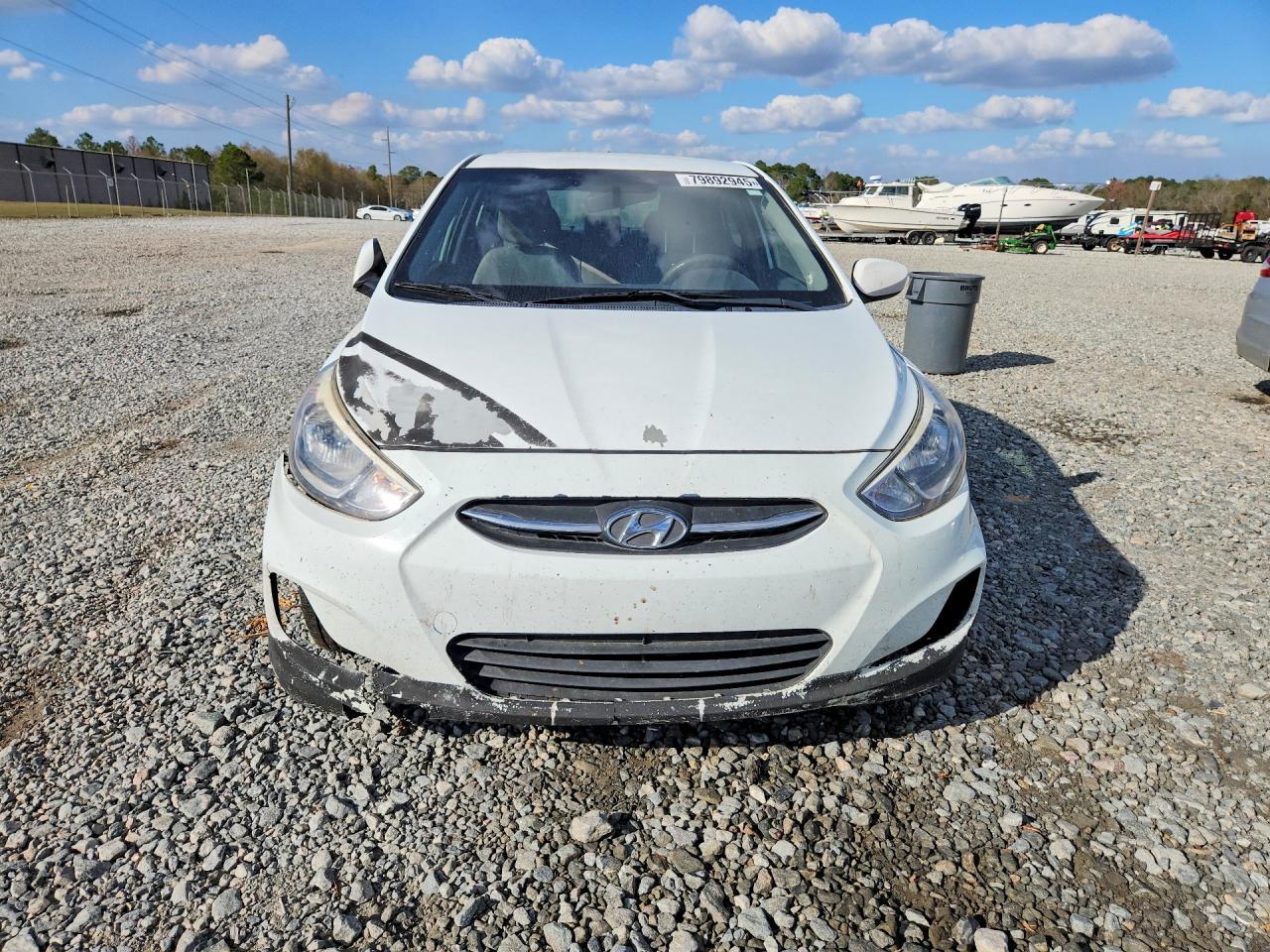 2015 Hyundai Accent gls