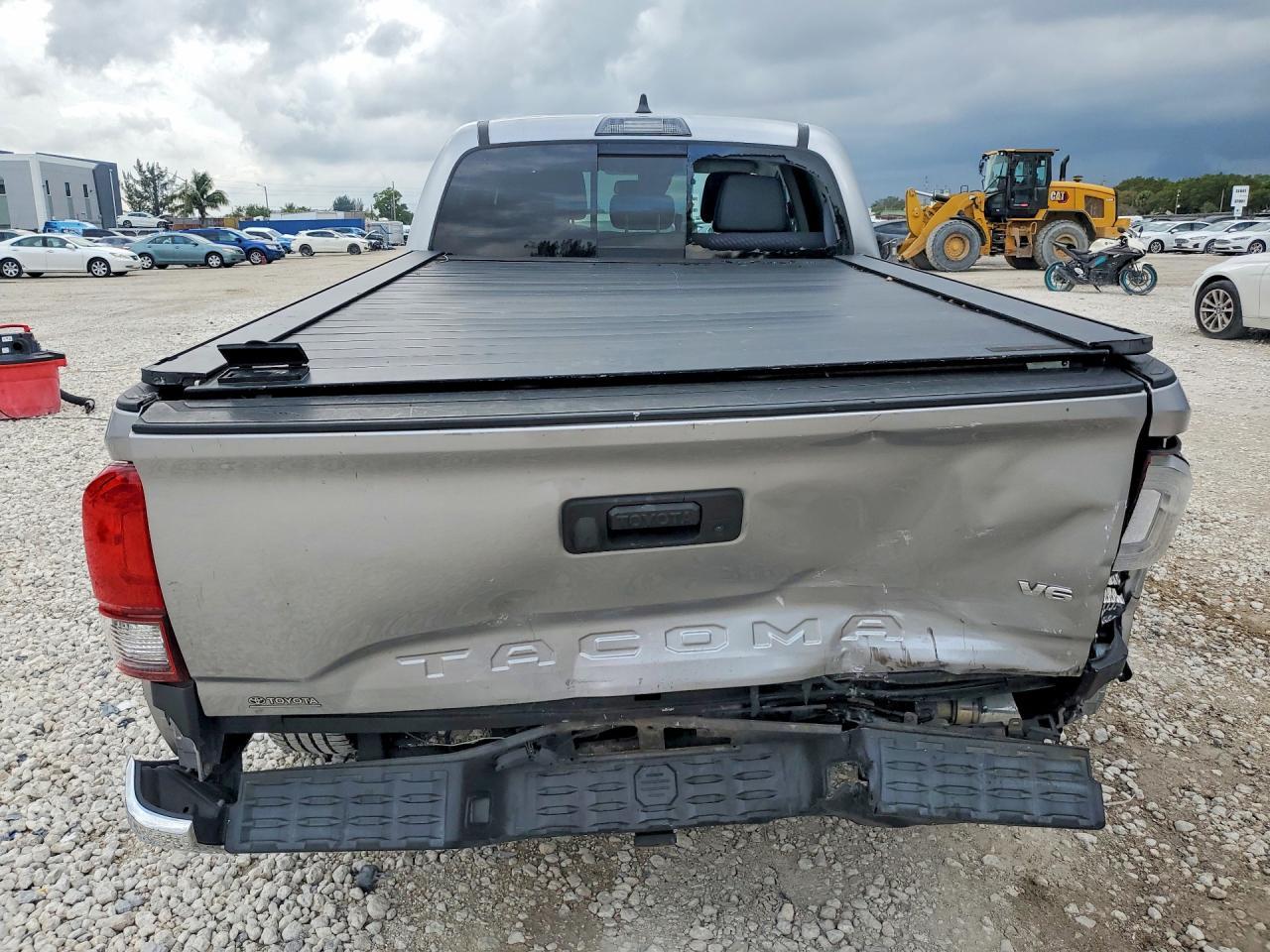 2021 Toyota Tacoma SR5 V6