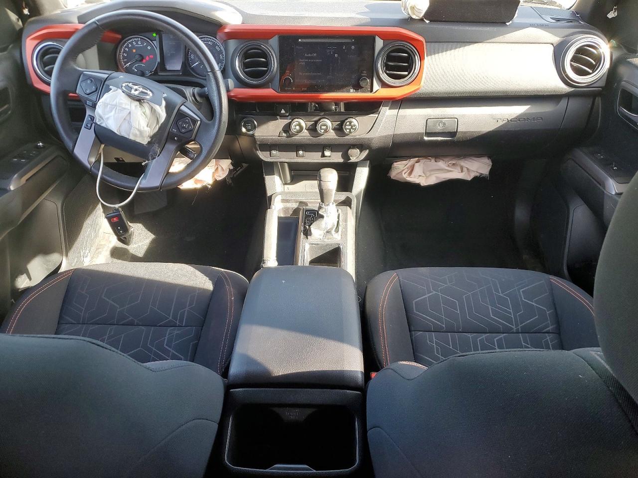 2016 Toyota Tacoma TRD Sport