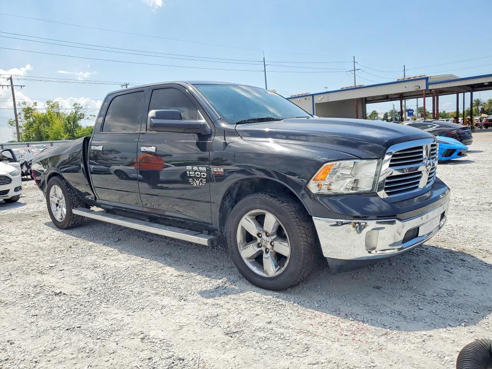 2016 Dodge RAM 1500 SLT