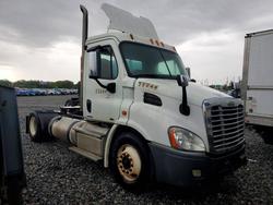 Salvage trucks for sale at Apopka, FL auction: 2012 Freigliner 2012 Freightliner Cascadia Semi Truck