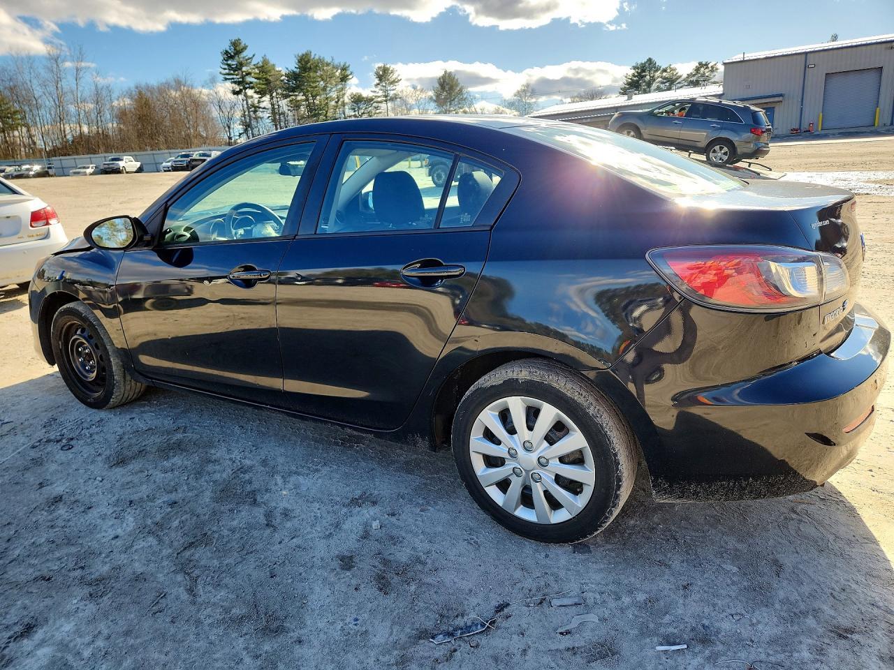 2013 Mazda 3 I