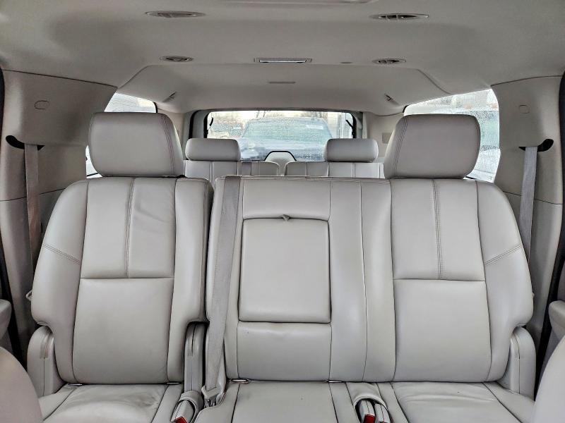 2011 GMC Yukon xl K1500 slt