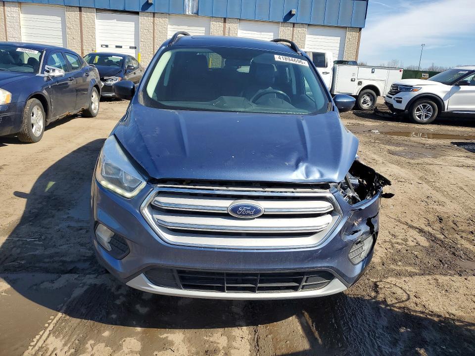 2018 Ford Escape sel