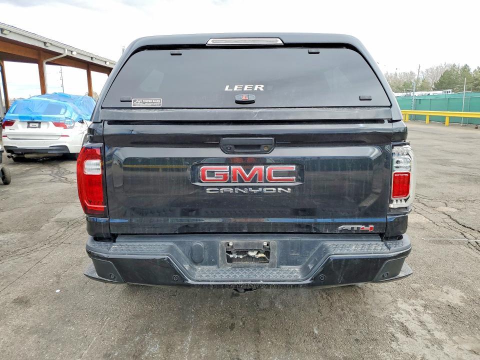 2023 GMC Canyon AT4