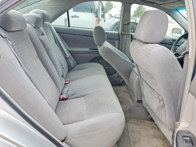2006 Toyota Camry le