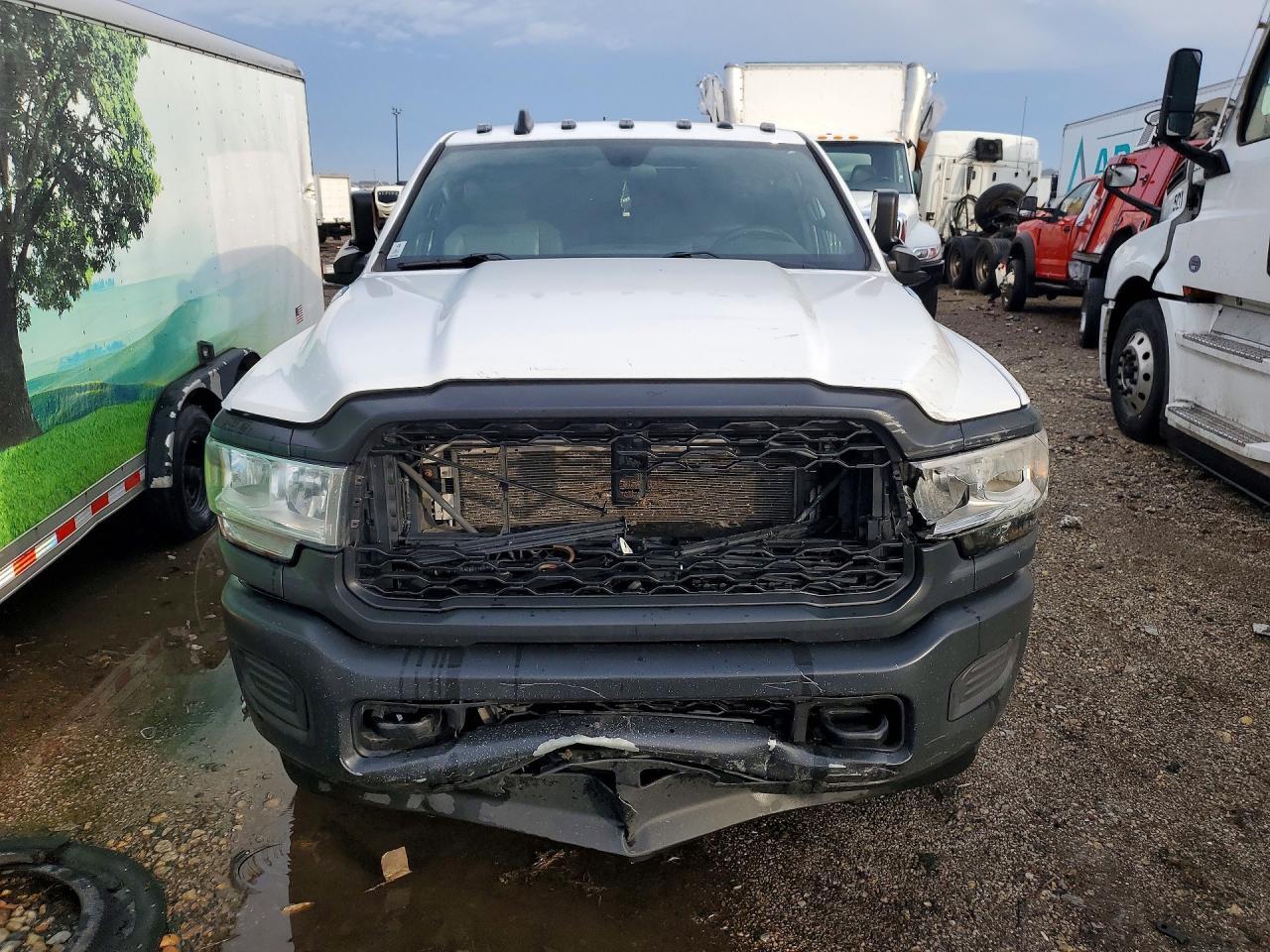 2022 Dodge RAM 3500 Flatbed Truck