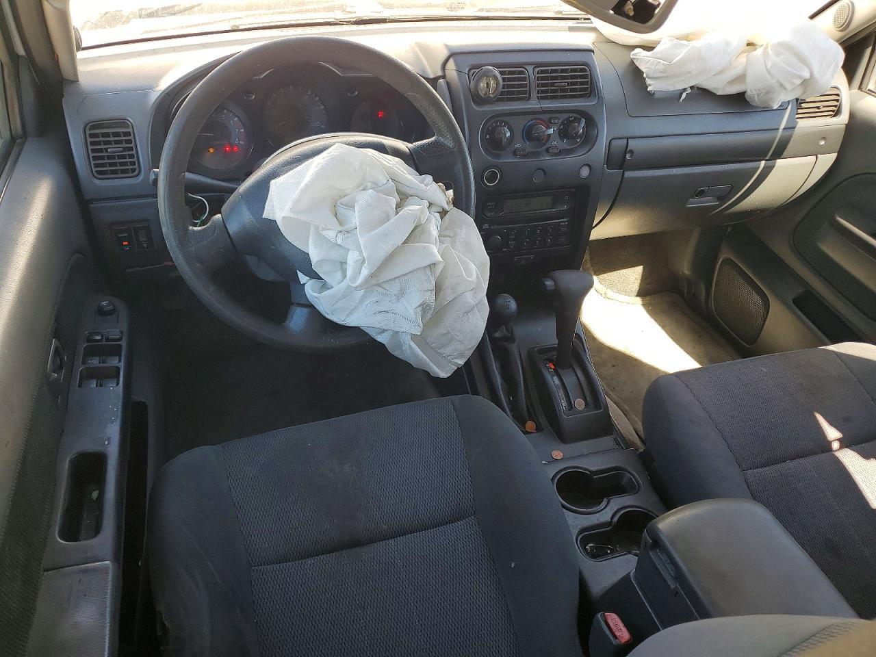 2003 Nissan Frontier XE-V6