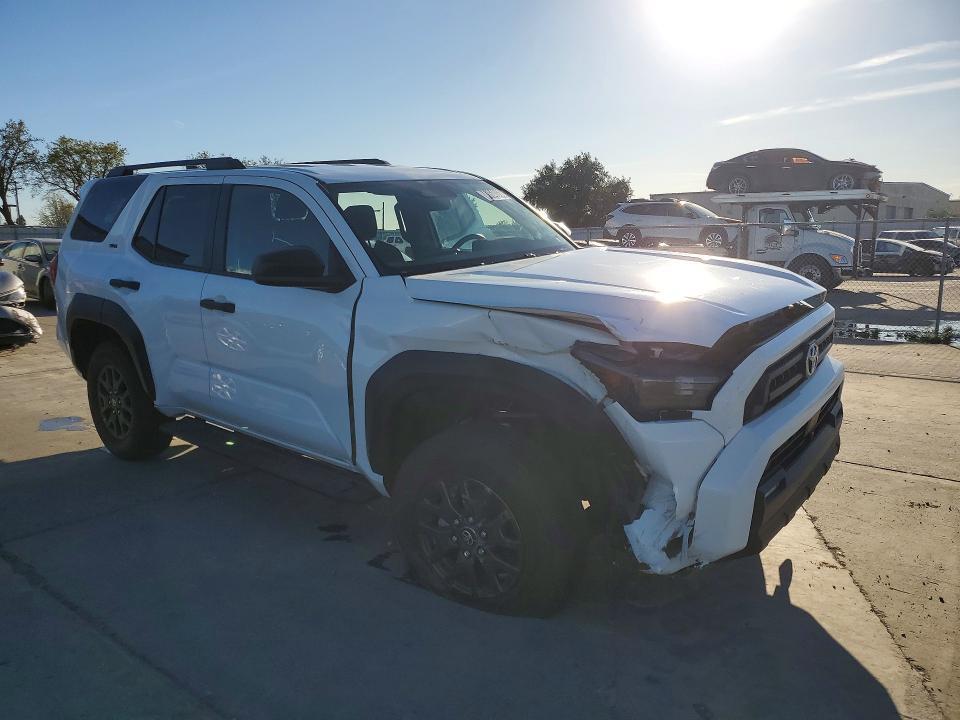 2025 Toyota 4runner SR5