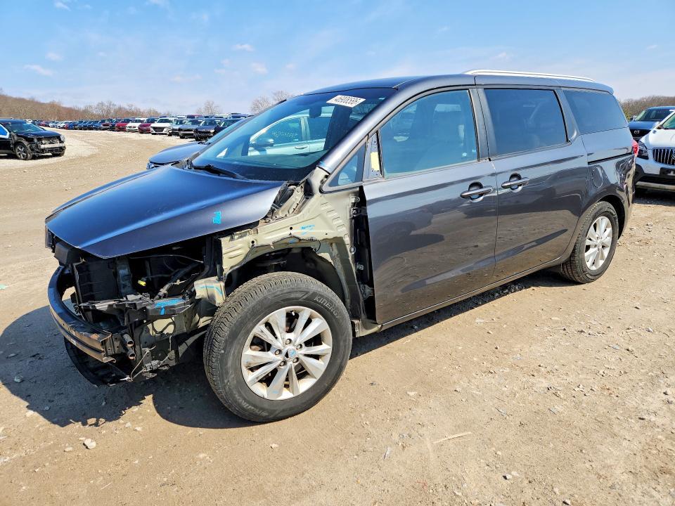 2016 KIA Sedona lx