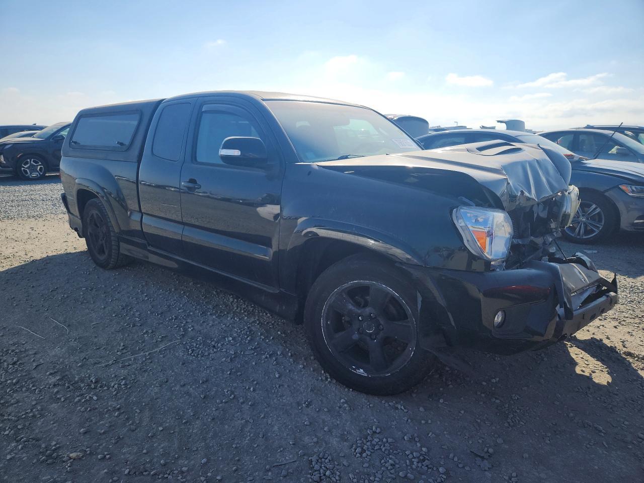 2013 Toyota Tacoma X-RUNNER V6