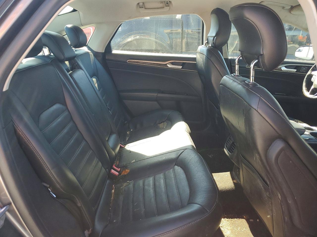 2014 Ford Fusion se