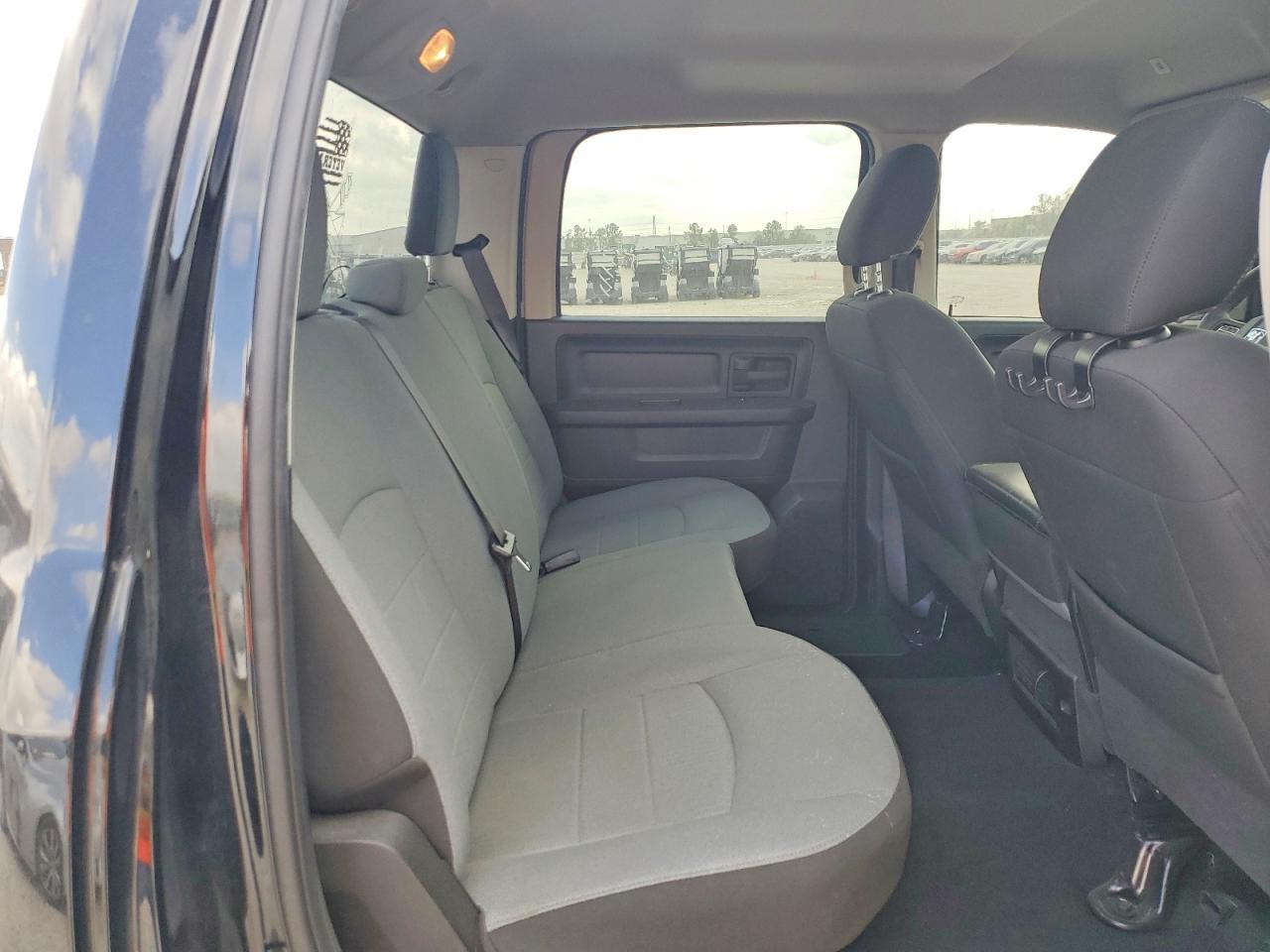 2024 Dodge RAM 1500 Classic Tradesman