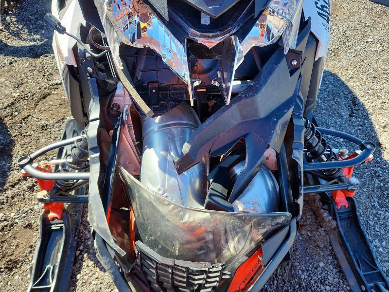 2016 Skidoo Renegade