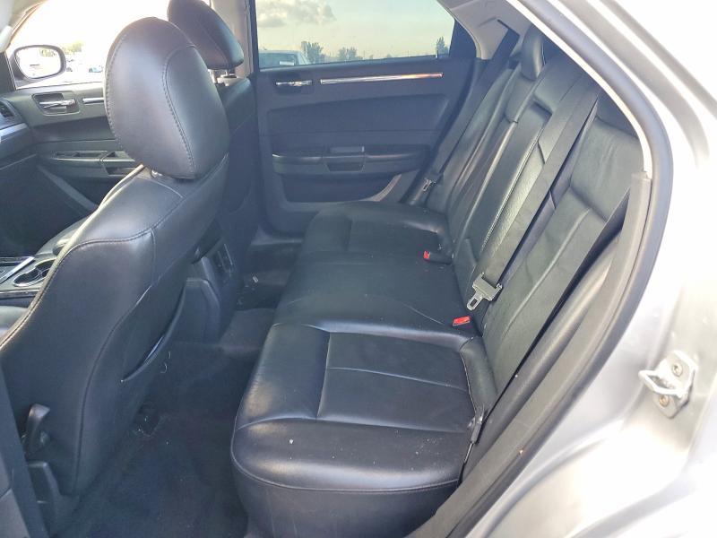 2010 Chrysler 300 Touring