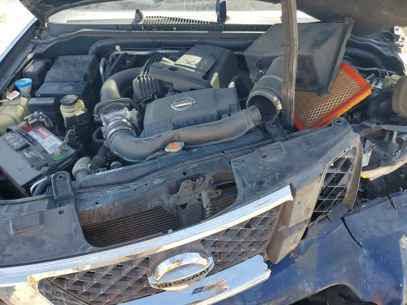 2010 Nissan Pathfinder s FE+