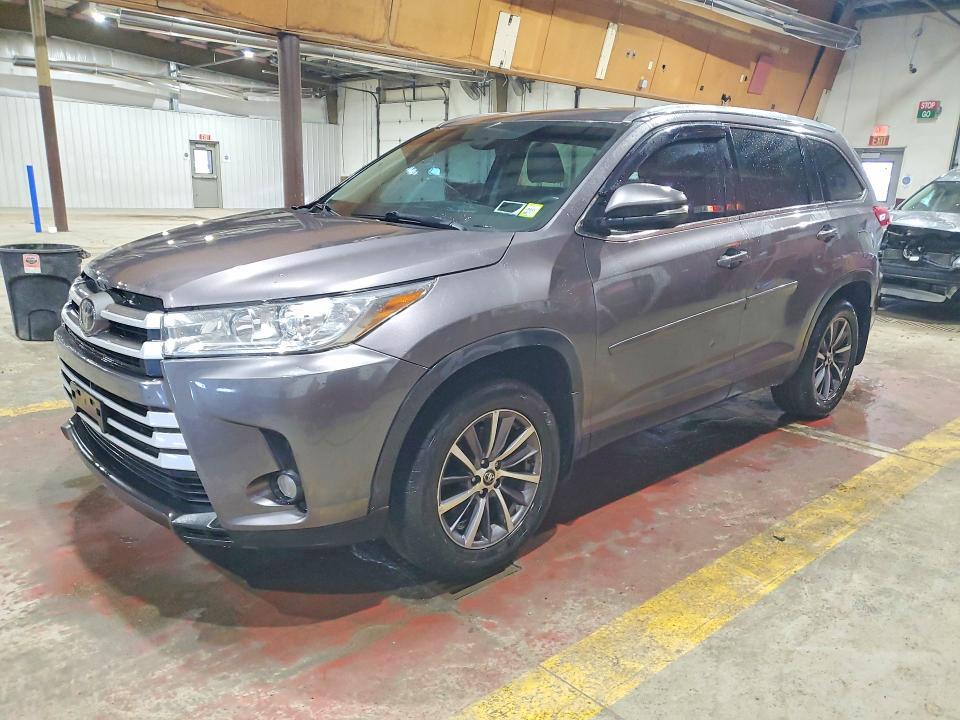 2019 Toyota Highlander xle