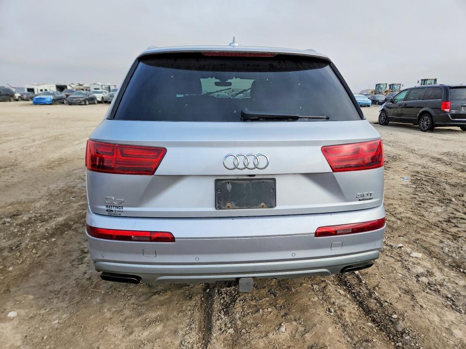 2017 Audi Q7 Premium Plus