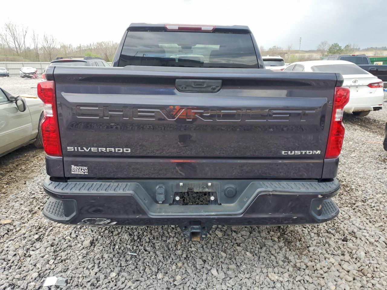 2022 Chevrolet Silverado K1500 Custom