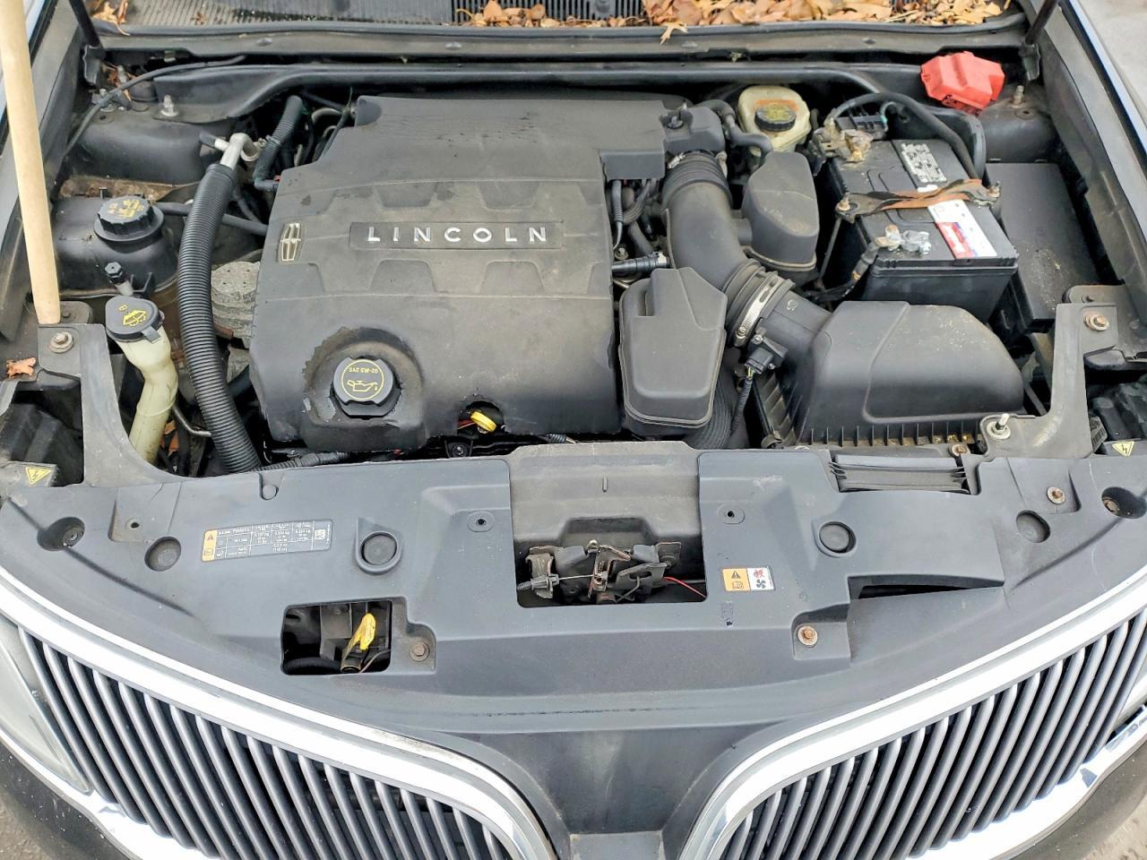 2015 Lincoln MKS