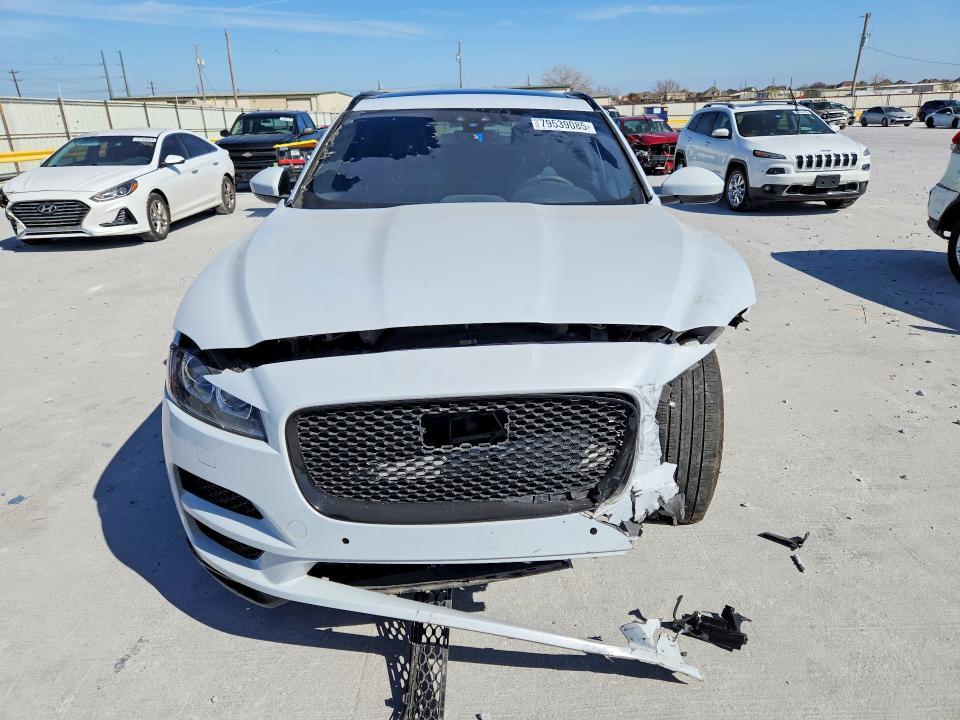 2020 Jaguar F-pace Premium