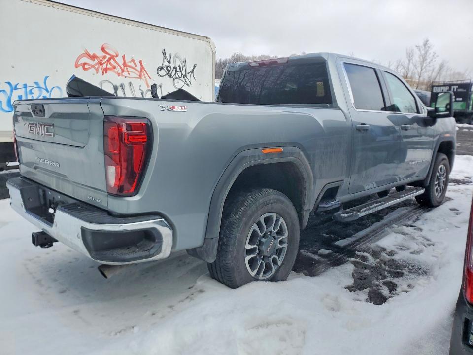 2026 GMC Sierra K2500 SLE