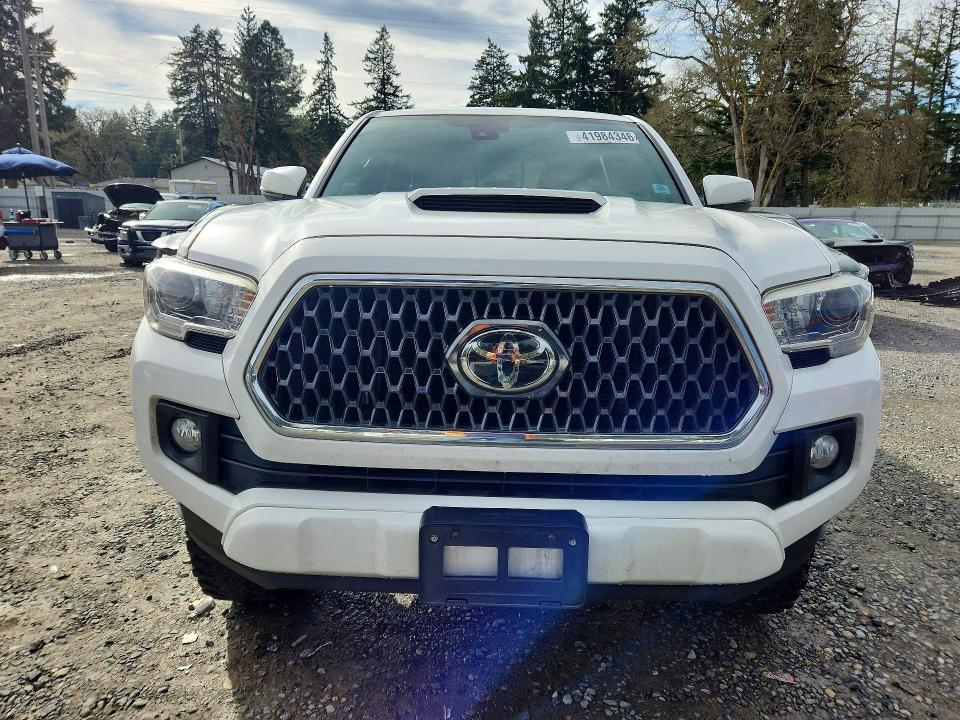 2018 Toyota Tacoma TRD Sport