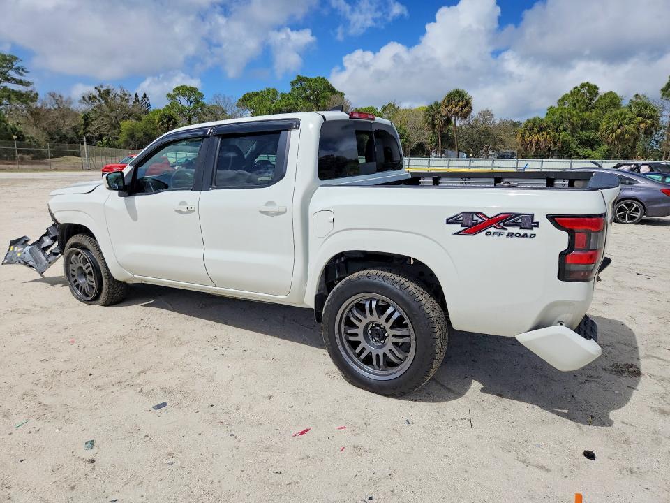 2024 Nissan Frontier sv