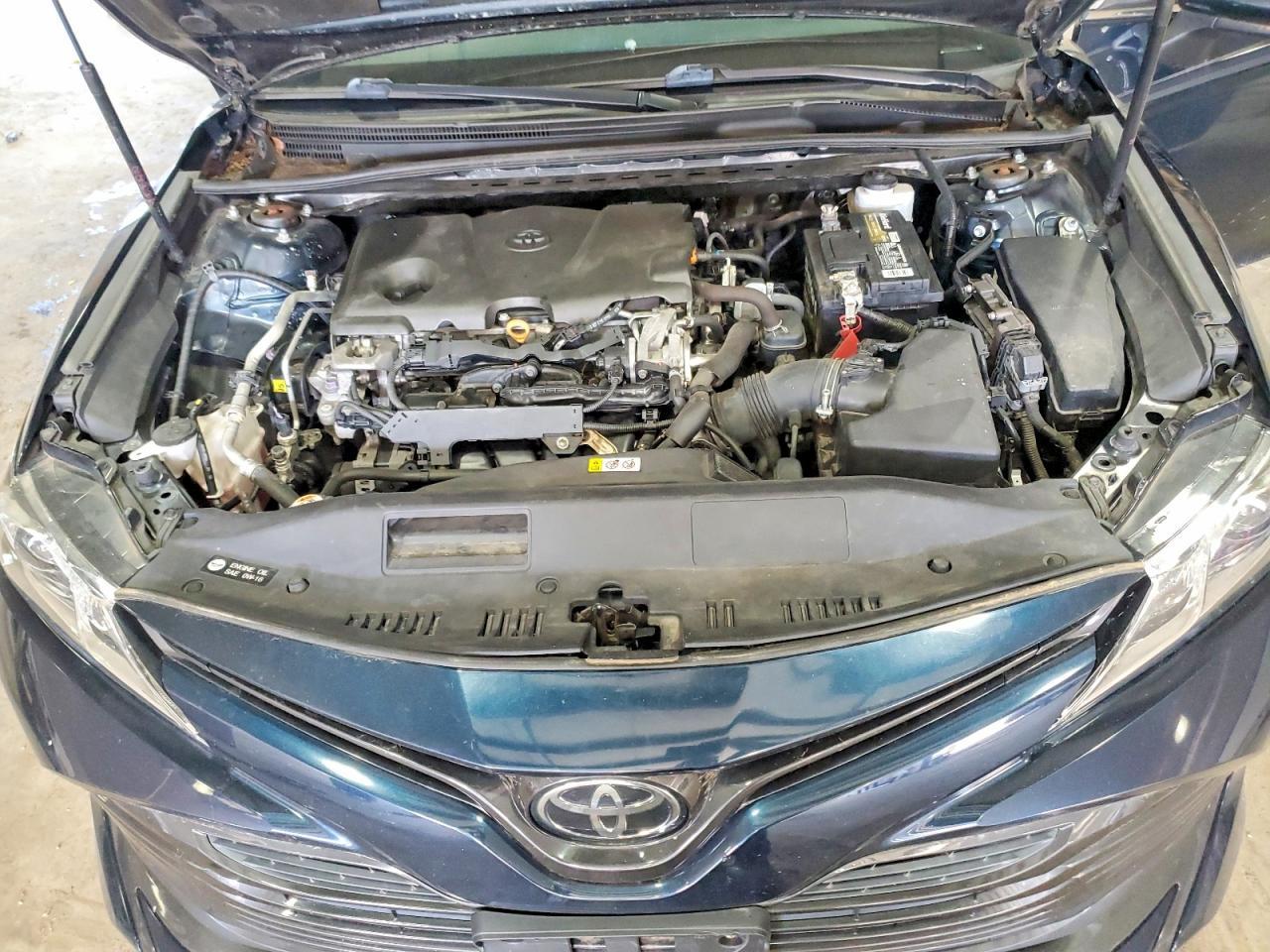 2020 Toyota Camry le