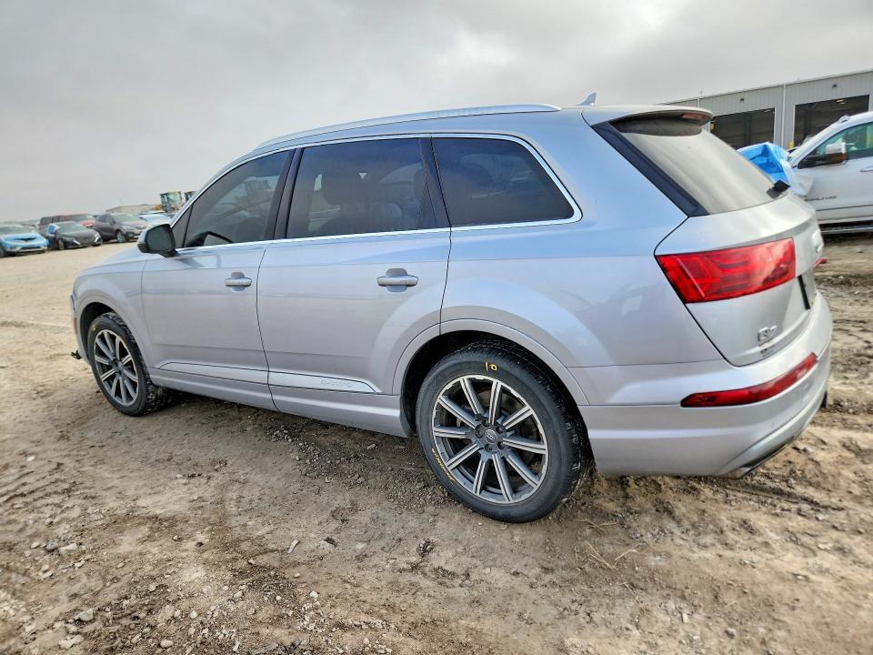 2017 Audi Q7 Premium Plus