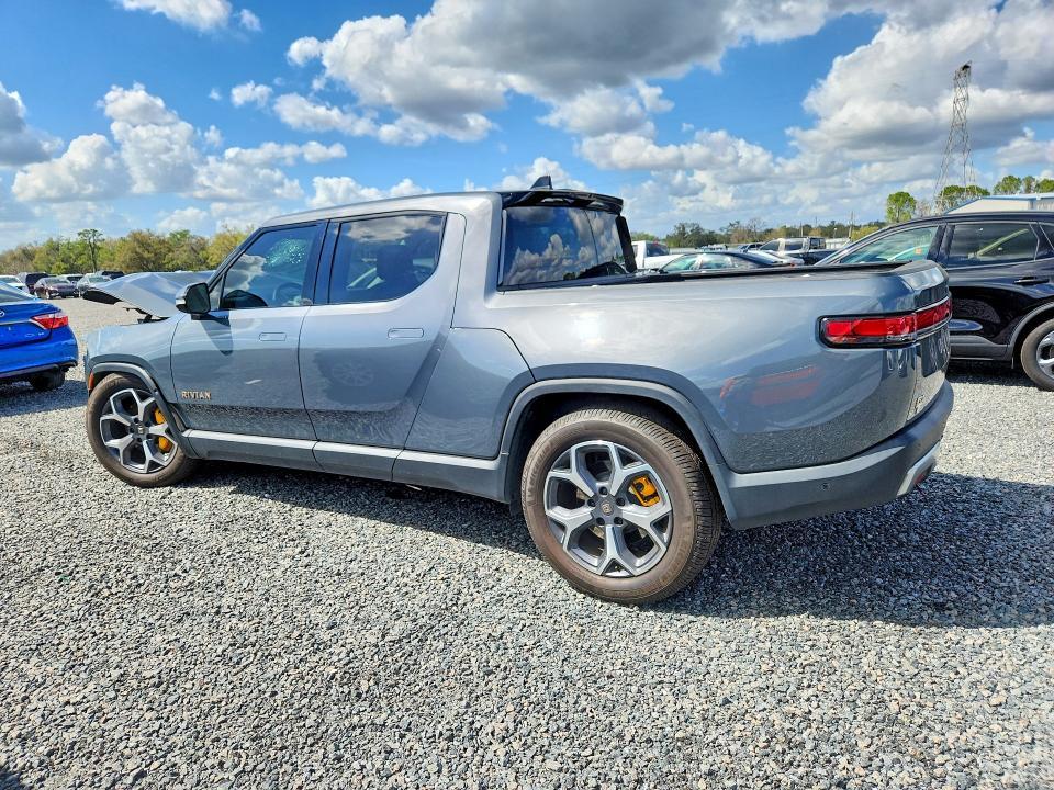 2022 Rivian R1T Adventure