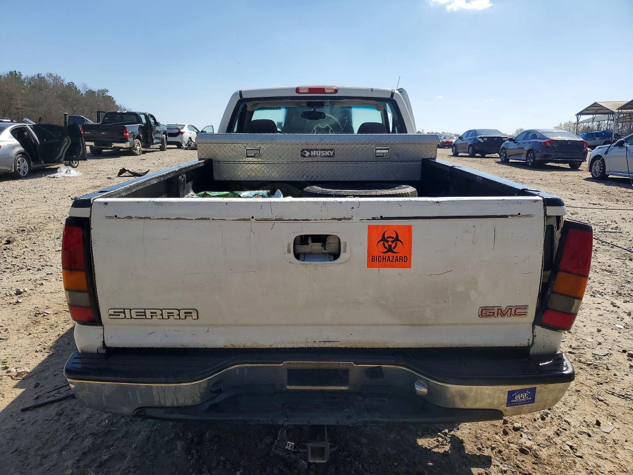 2005 GMC New Sierra C1500