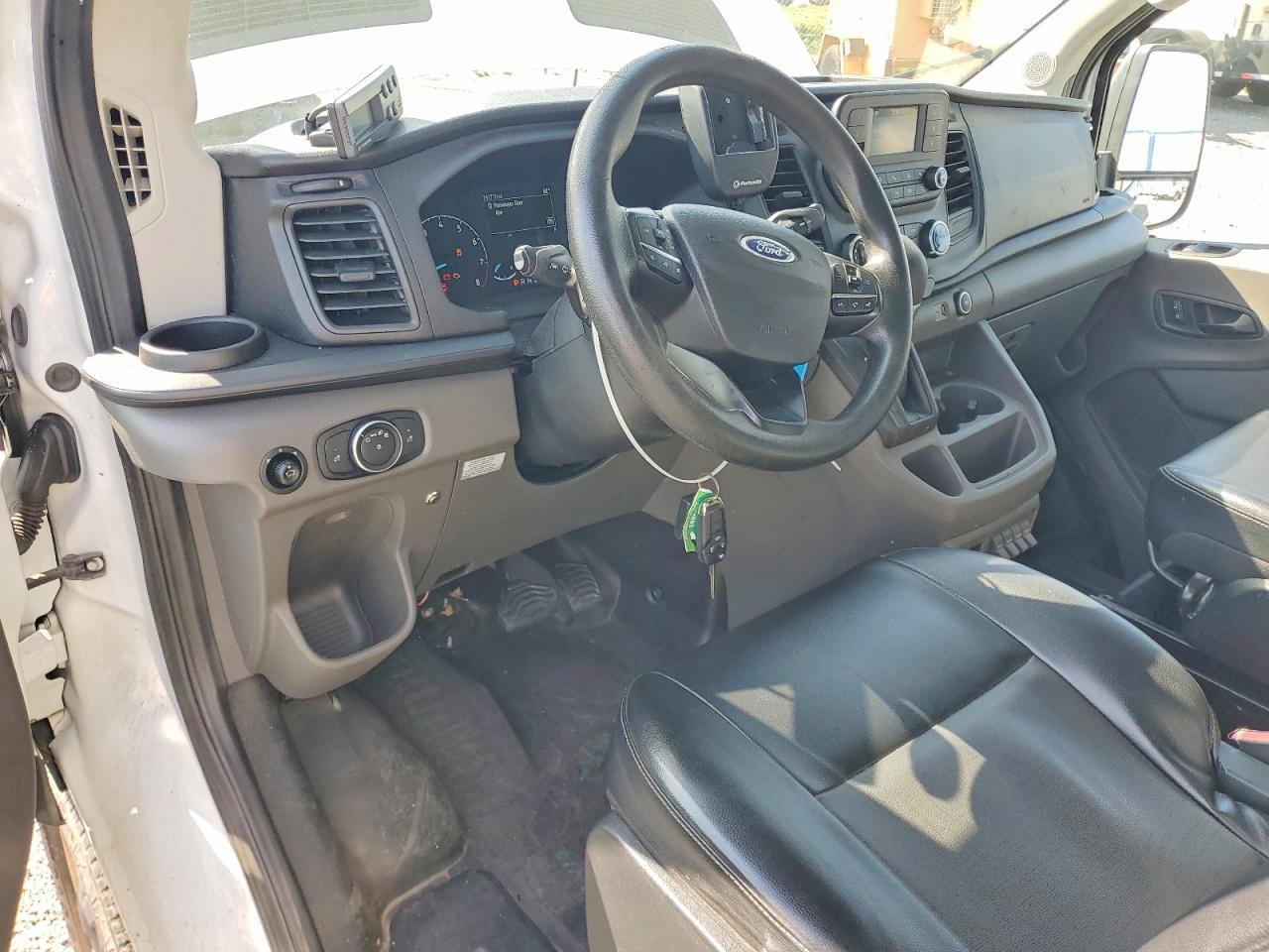 2020 Ford Transit Delivery Truck