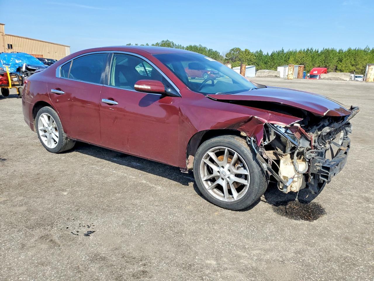 2010 Nissan Maxima 3.5 s
