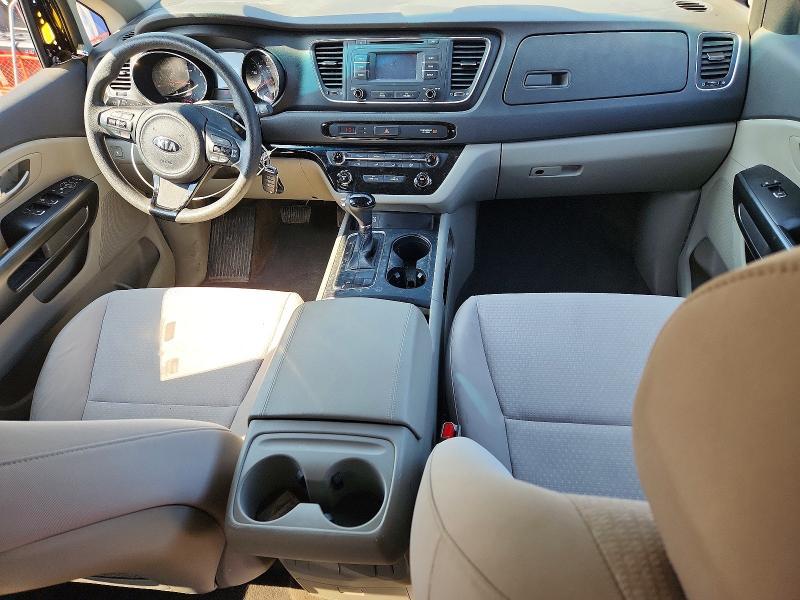 2016 KIA Sedona lx