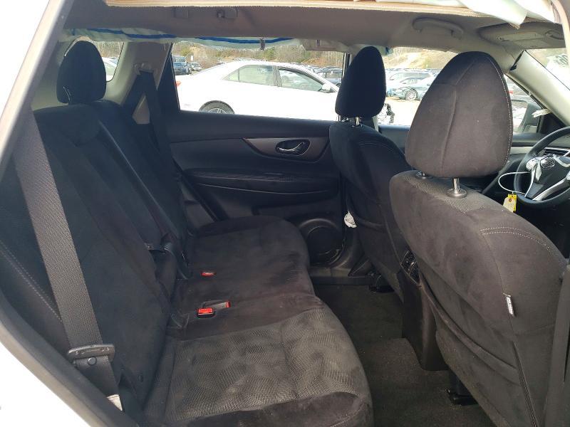 2015 Nissan Rogue sv