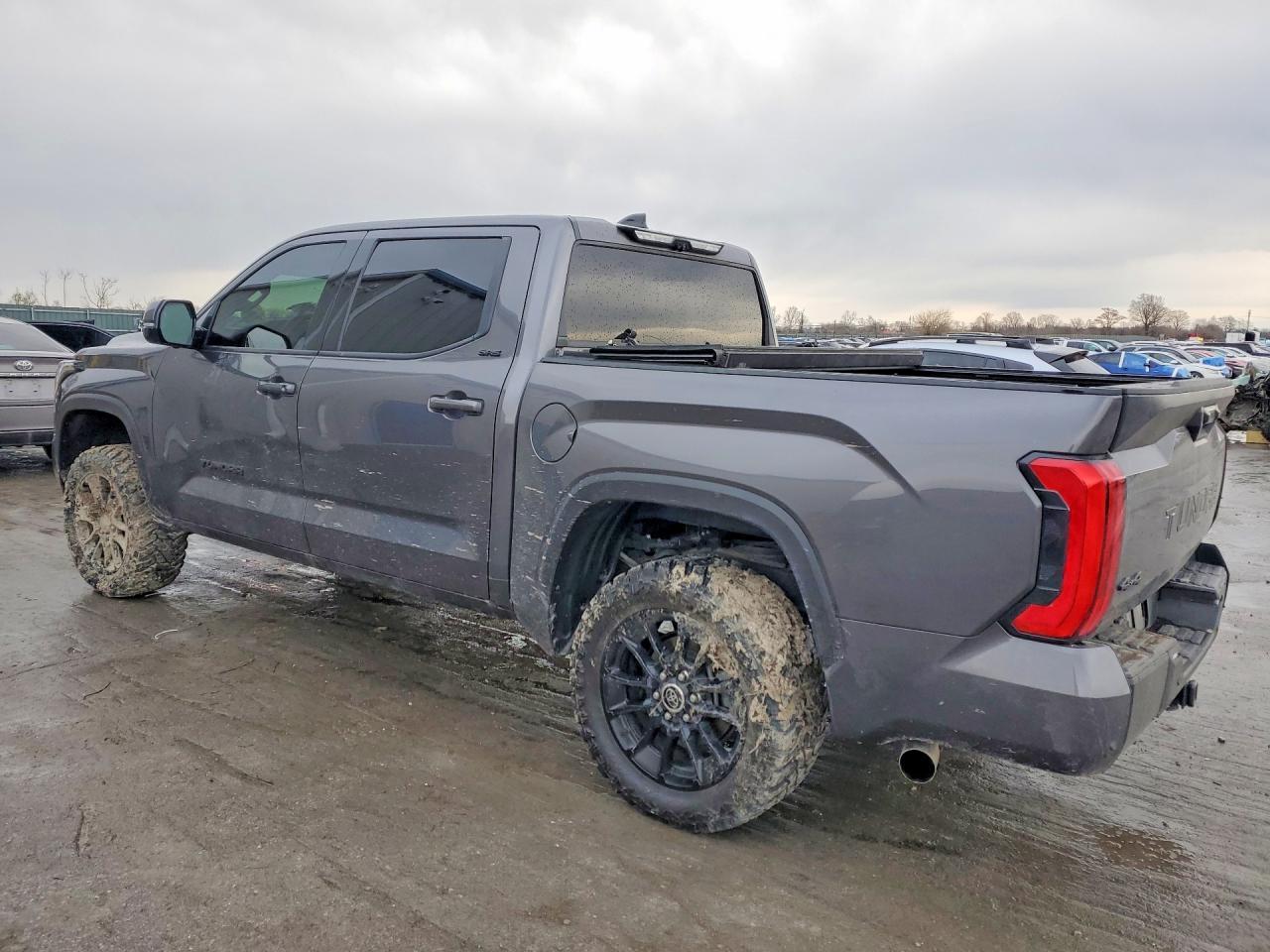 2022 Toyota Tundra SR5