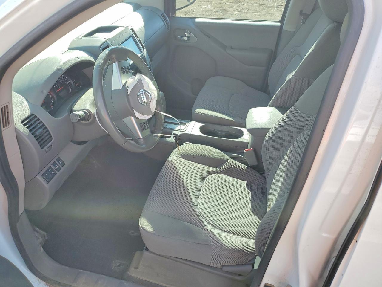 2019 Nissan Frontier SV